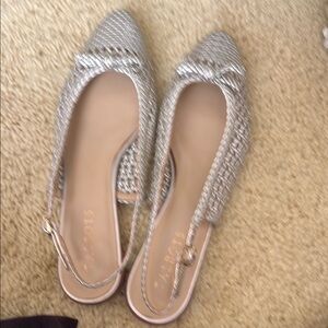 Talbots Gold Sandals with Slingback and Bow Detail